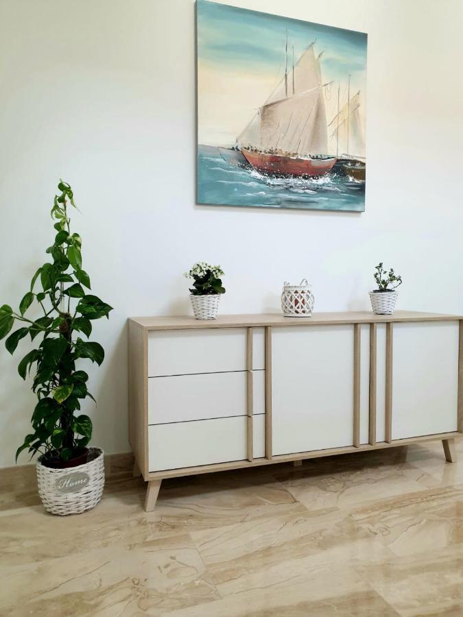 Apartment Sara Kaštela Eksteriør bilde