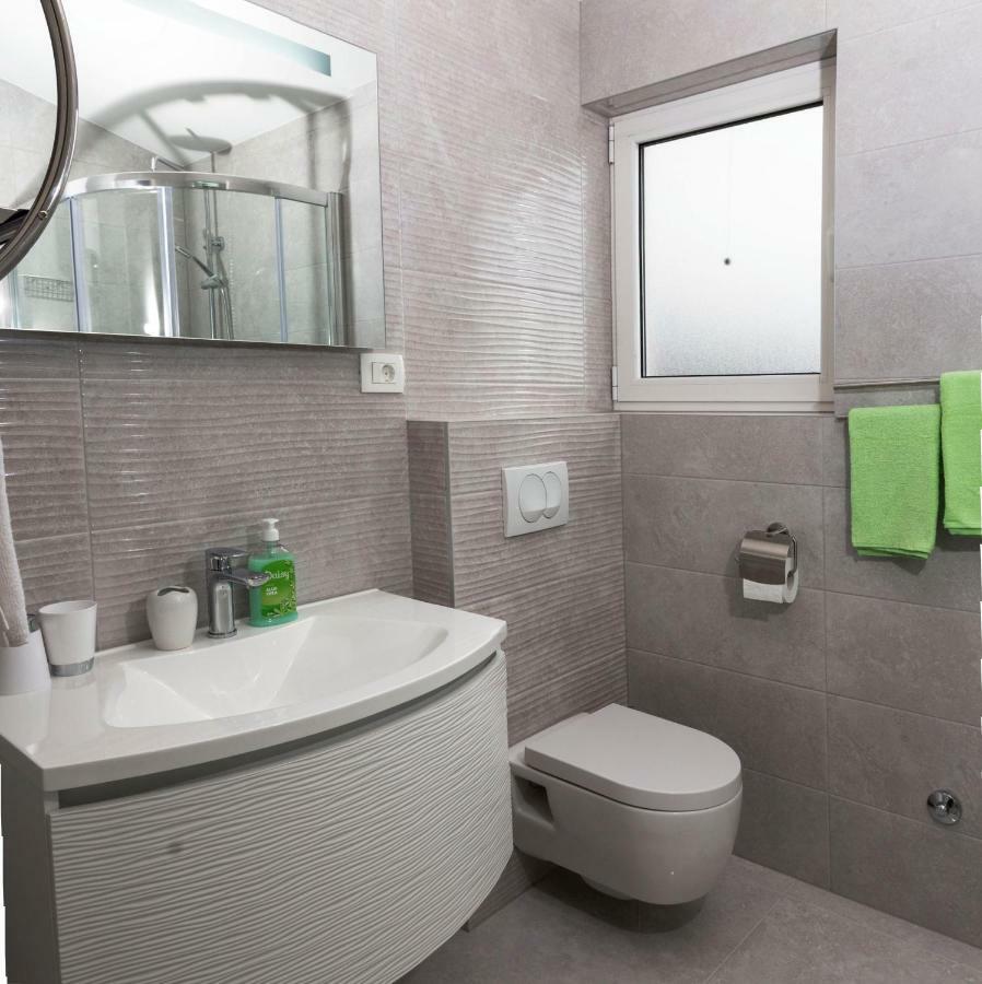 Apartment Sara Kaštela Eksteriør bilde
